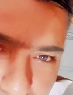 Yalnız değiliz